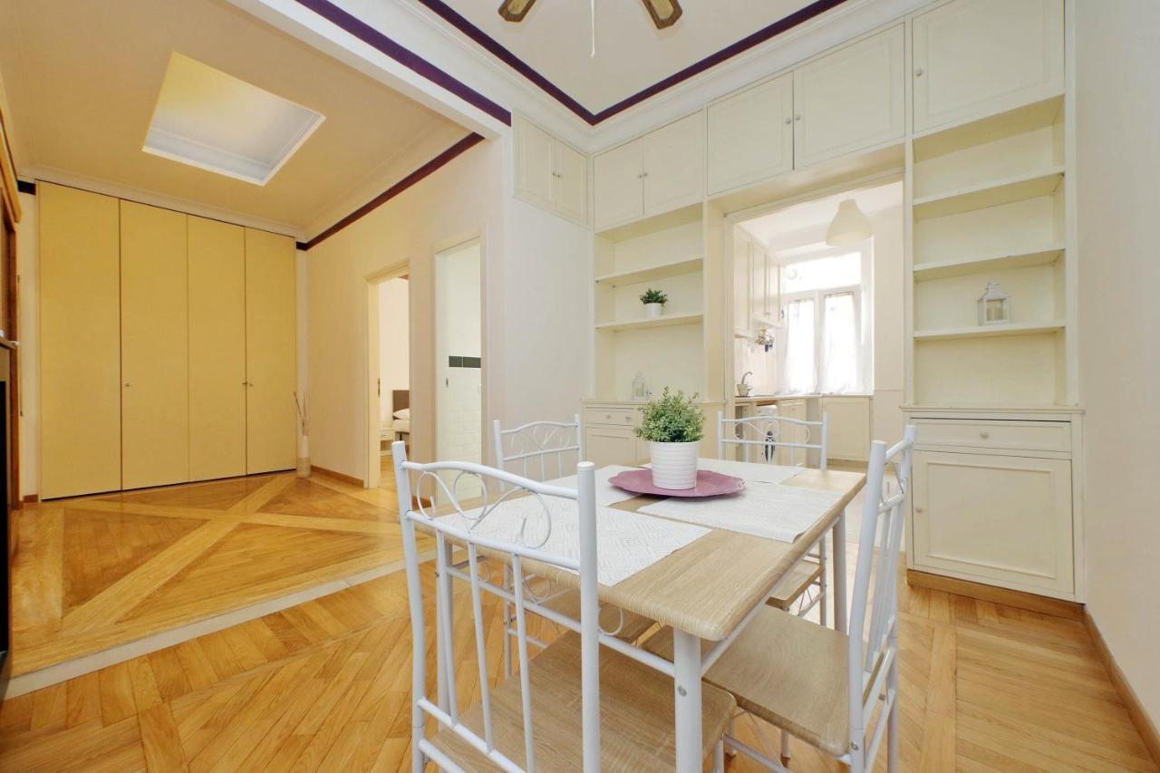 Sanctuary Home 32 ローマ エクステリア 写真